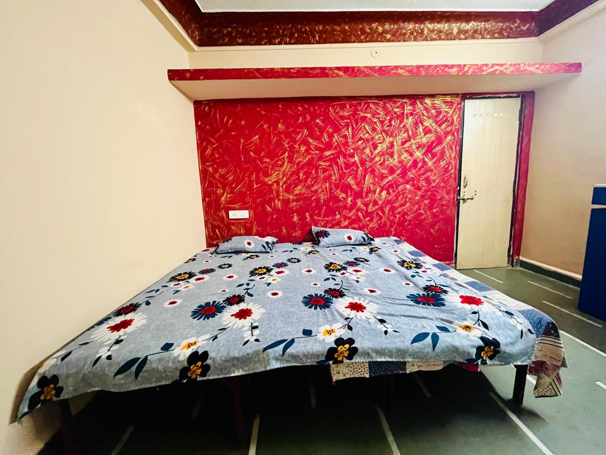 Rai Guest House Ujjain Exterior foto