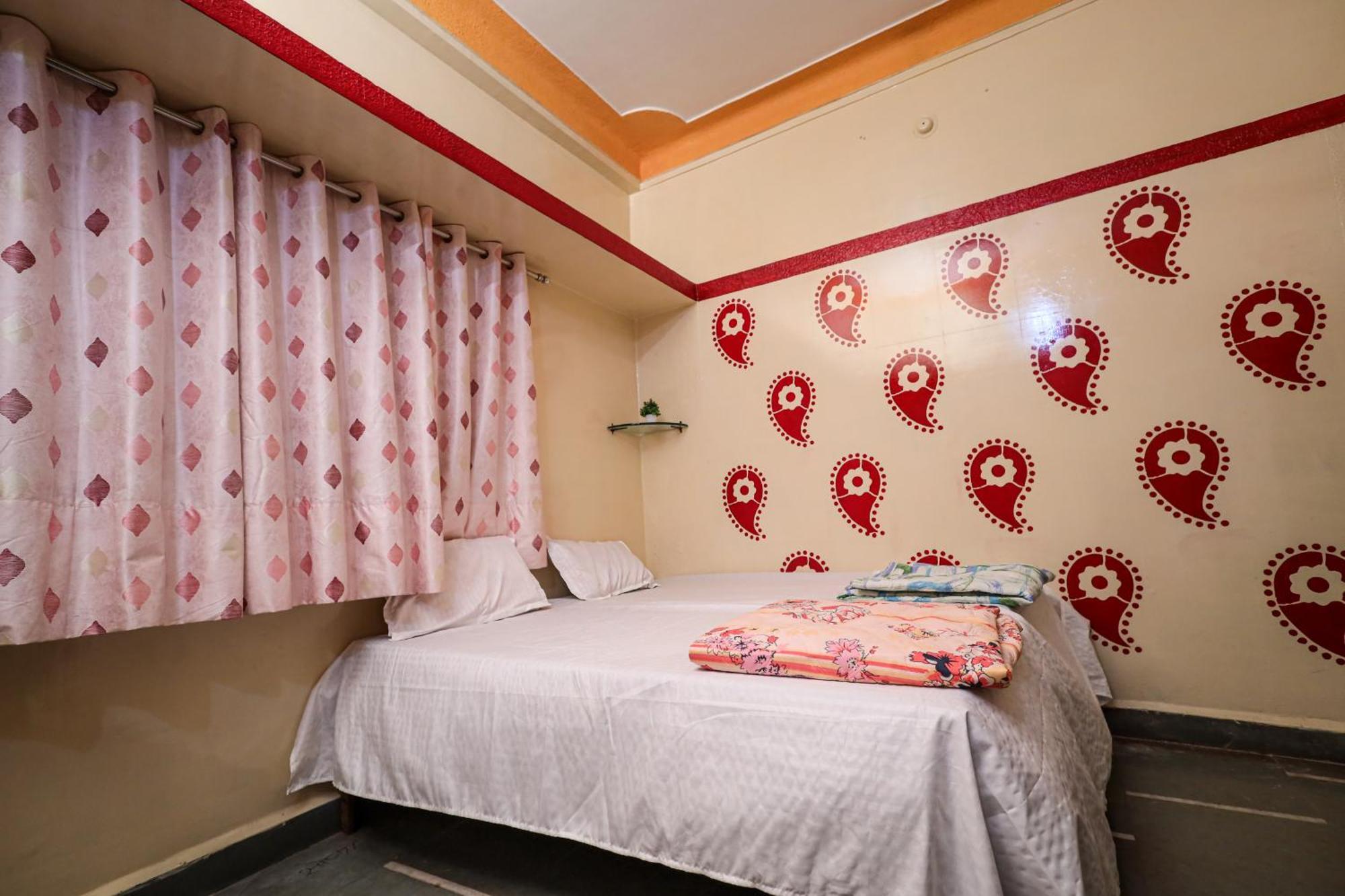Rai Guest House Ujjain Exterior foto